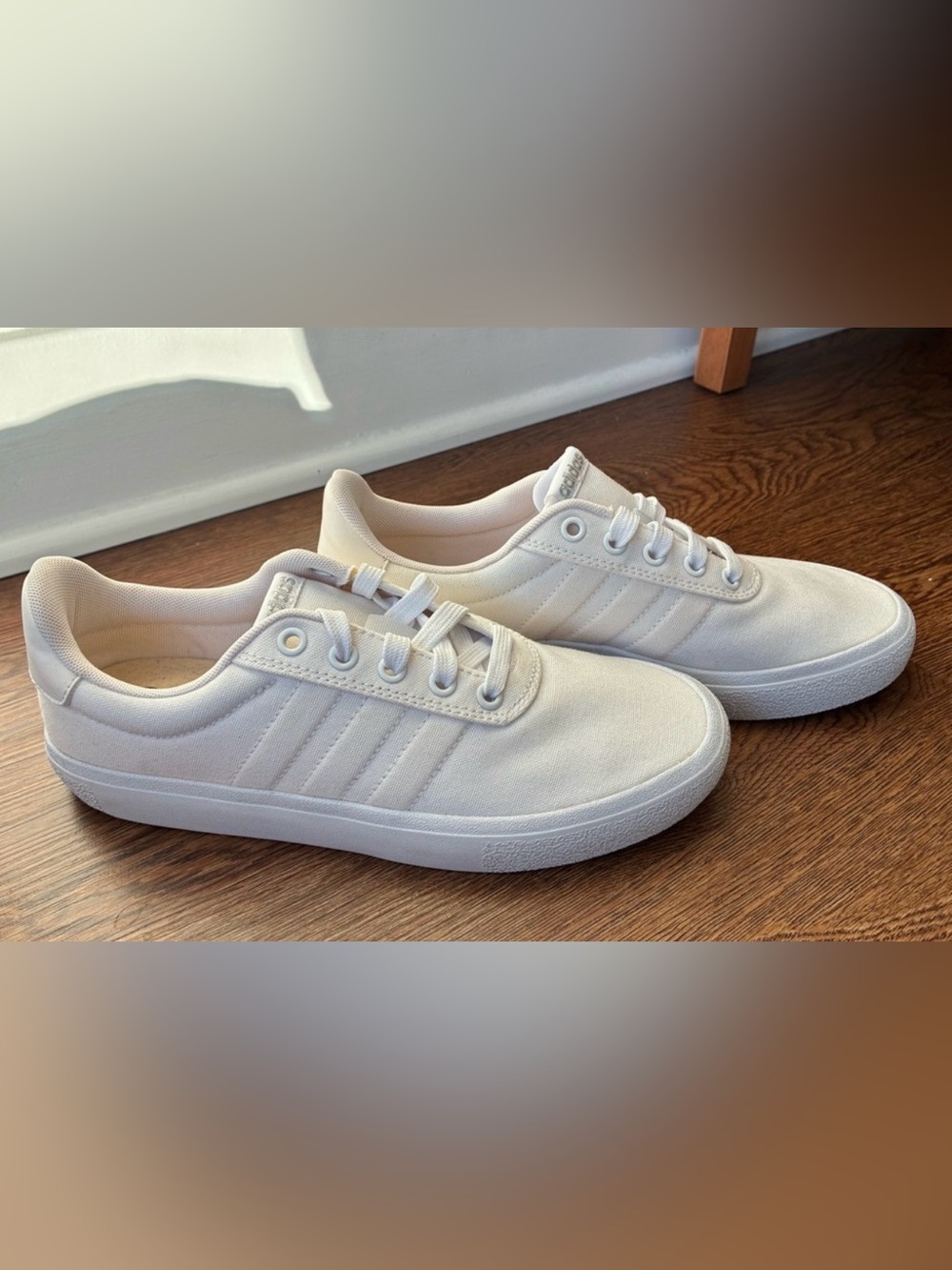 Adidas Vulc Raid3r White Canvas Sneakers Women’s Size 7